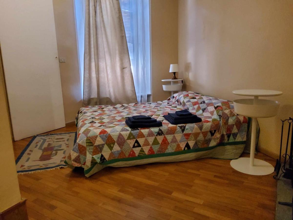 Antica Casa Oddone Apartment Asti Exterior foto