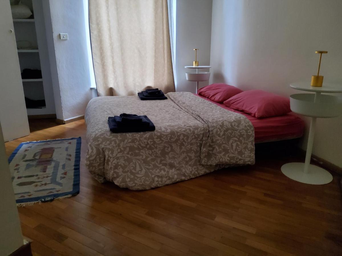 Antica Casa Oddone Apartment Asti Exterior foto